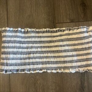 Woman's bathing suit top